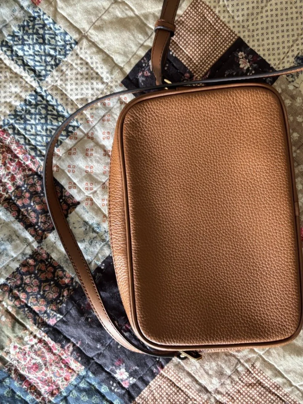 Michael Kors Jet Set Large Pebbled Leather Camera Crossbody Bag